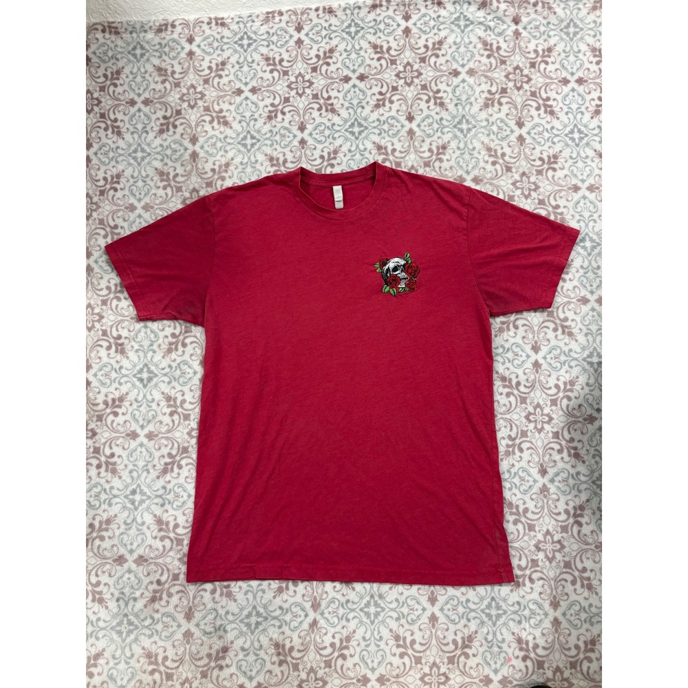 American Apparel Red Skull and Roses Embroidered Graphic T-Shirt Mens Large